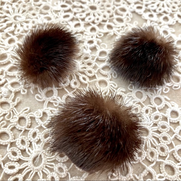 Antique Other - Vintage Mink Buttons by St. Louis Trimming, Inc. 3 Brown Fur New Old Stock